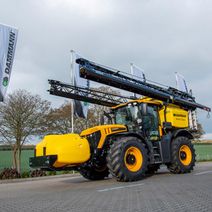 JCB Fastrac Aufbauspritze